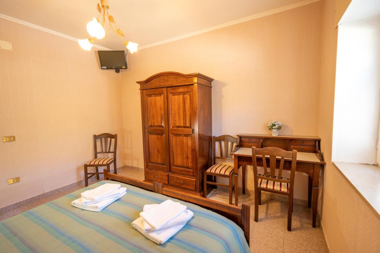 Agriturismo Caperroni Pescopagano Luaran gambar